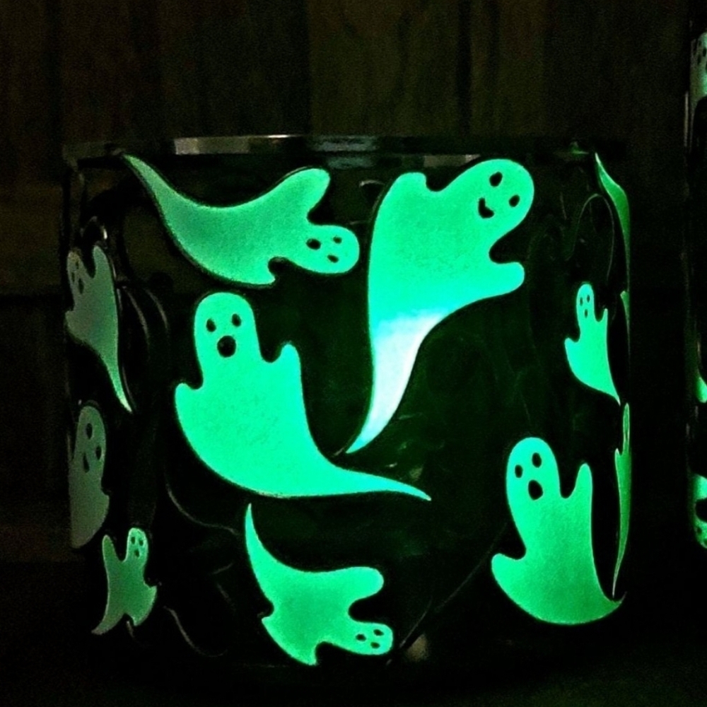 B&BW Glow In The Dark Halloween Ghosts 3-Wick Candle Holder - Picture 2 of 3